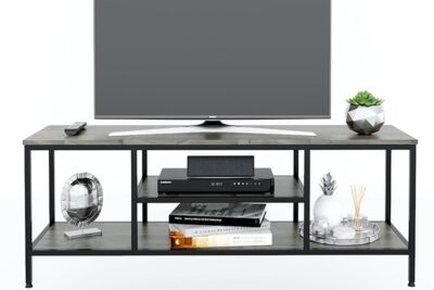 Ke tivi 140cm khung sat son tinh dien ket hop mat go cao su kt940 3 800x800 1