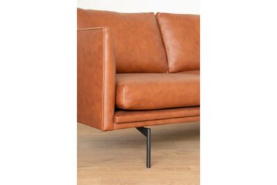 102437 sofa penny 3 cho dacognac 5 768x511 1